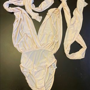 Boohoo plunging V-neck bodysuit wrap